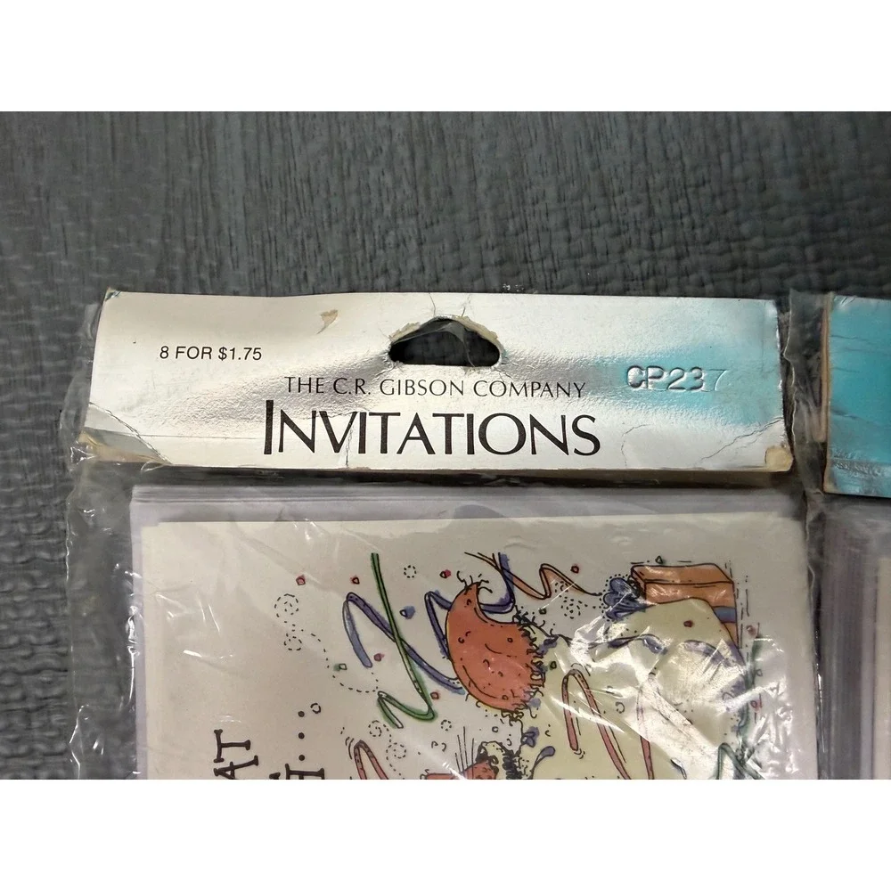 NEW CR Gibson Surprise Party Invitations 16 White Cat Out of the Bag Vintage 90s